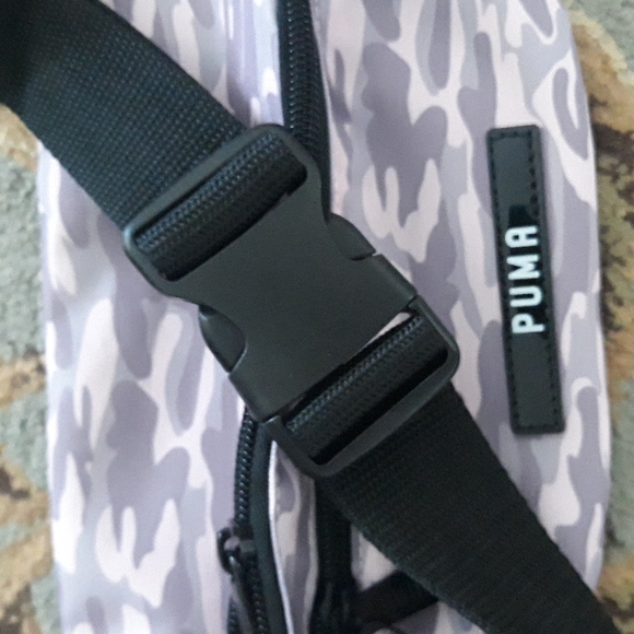 2x*Host Pick*Puma Uniform fanny pack - Picture 12 of 16
